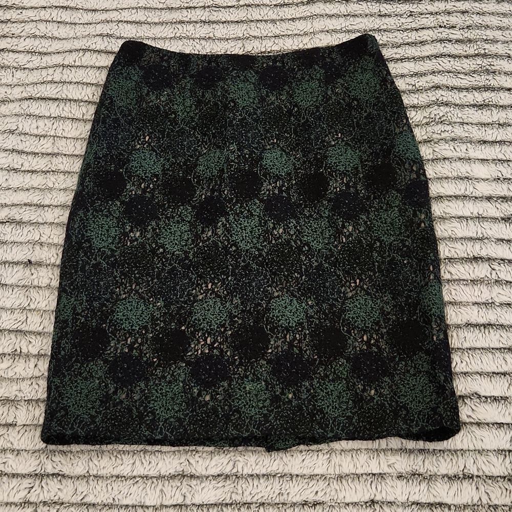 Green and black wool blend Worth New York skirt size 4!